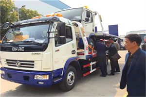 保康汽车道路救援拖车价格